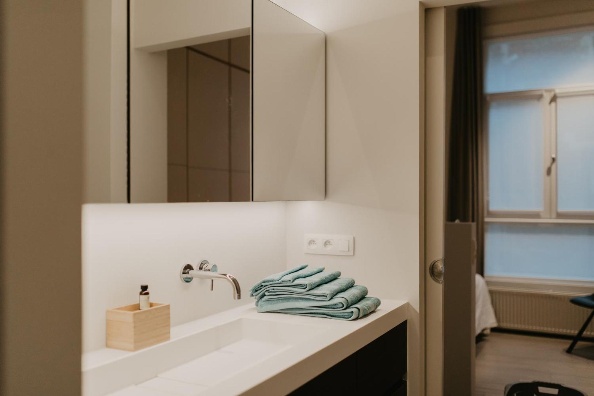 Blue Bird Residence Suite Moriaan Amberes Exterior foto
